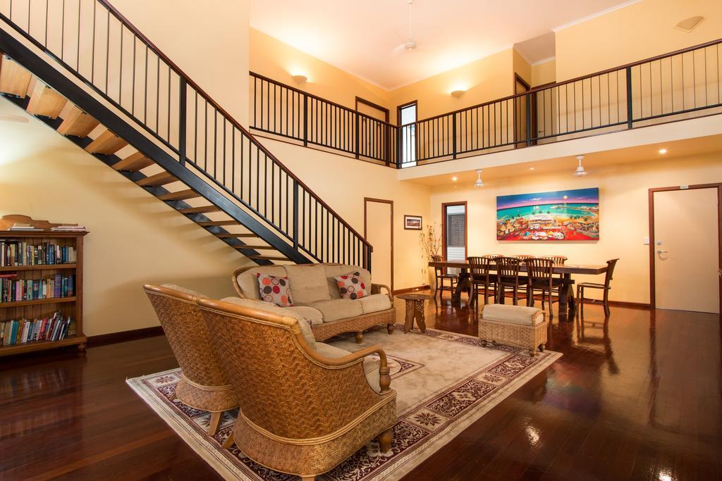 The Courthouse Bed & Breakfast Broome Exteriör bild
