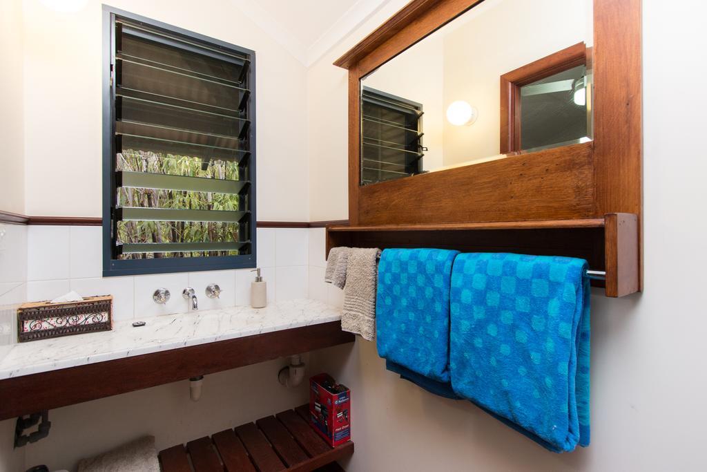 The Courthouse Bed & Breakfast Broome Exteriör bild