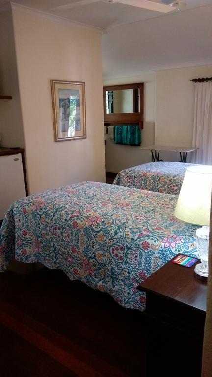 The Courthouse Bed & Breakfast Broome Exteriör bild